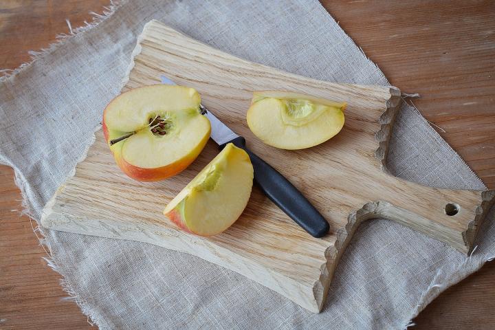 Measuring Fruit for Recipes