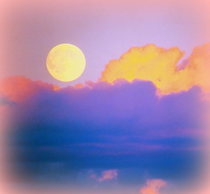 April Full Pink Moon - Thinkstock