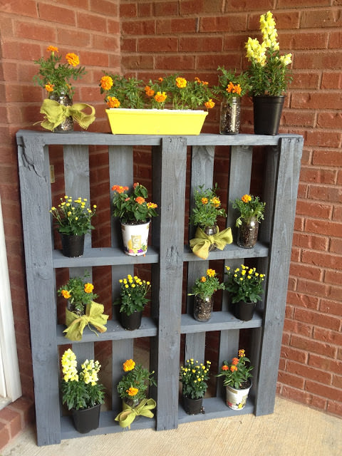 Pallet Plant Stand